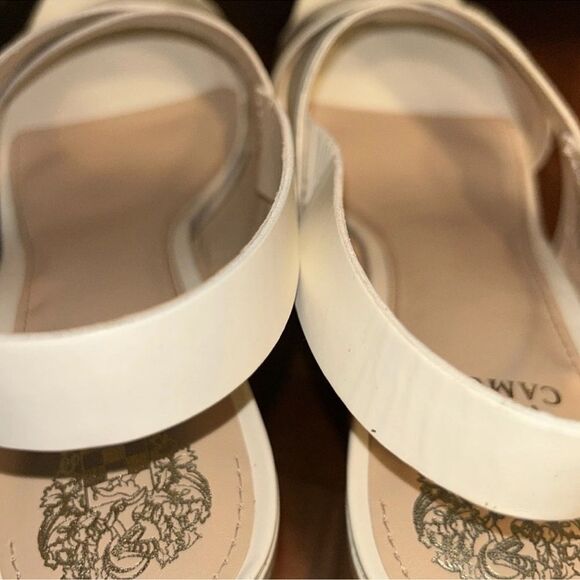 Vince Camuto Cream/ Ivory Slingback
Sandals(Size 9M) - Picture 8 of 15